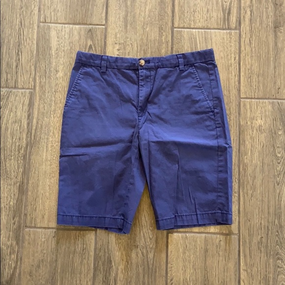 Boys Vineyard Vines crew shorts - Picture 3 of 4